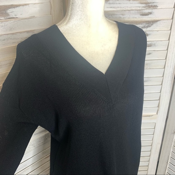 The LIMITED Ribbed V-Neck Sweater Top Black NWT S - Picture 5 of 11